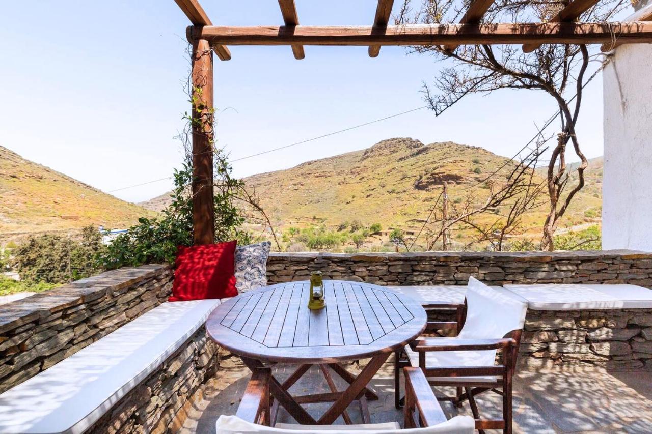 Villa Traditional On Kea *